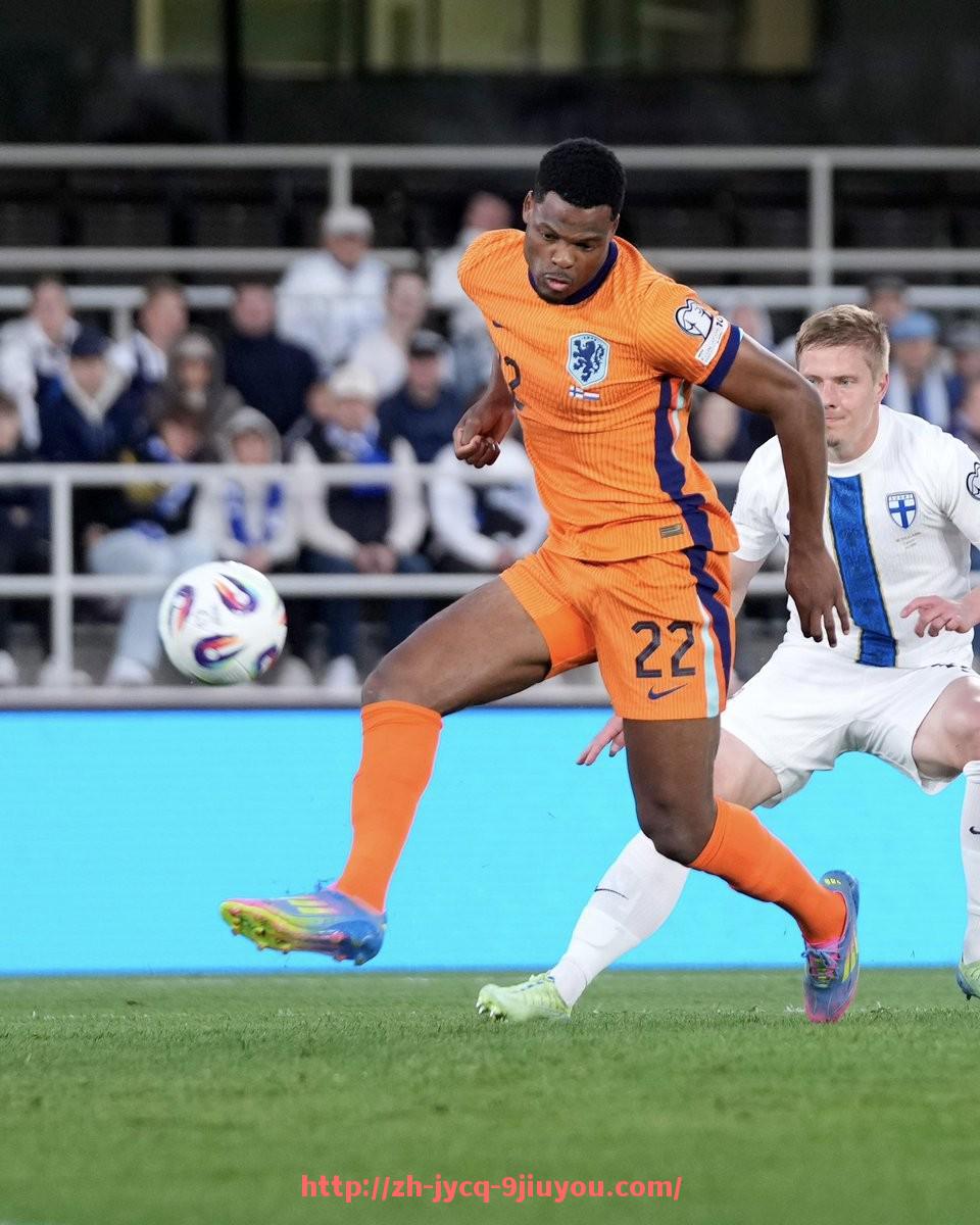 jiuyou九游娱乐-法甲比赛技术层面深入分析：传控、高位逼抢与反击效率