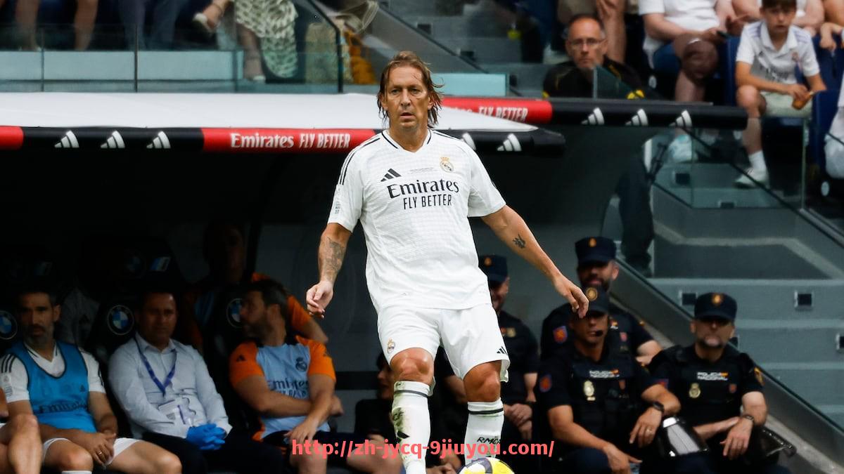 jiuyou九游娱乐-世俱杯球员入选标准解析：每一位参赛者是如何被选中的